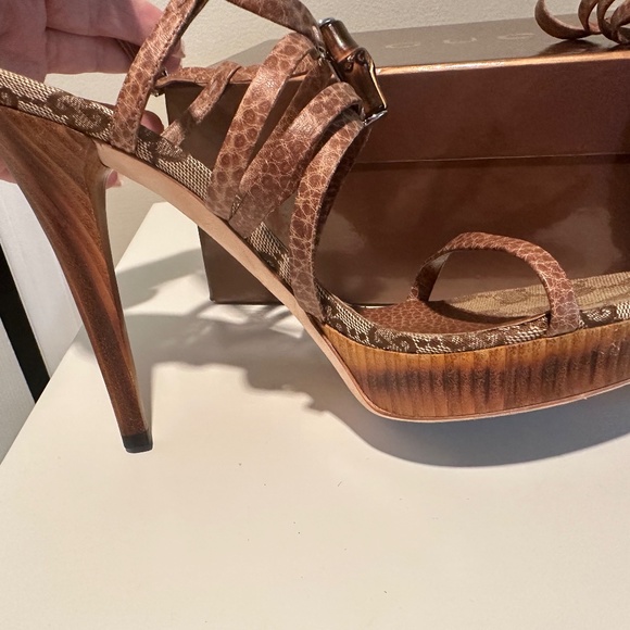 Gucci platform sandals - Picture 4 of 10